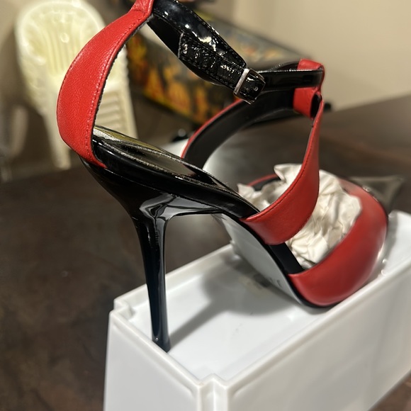 J. Rene shoes - Picture 6 of 10
